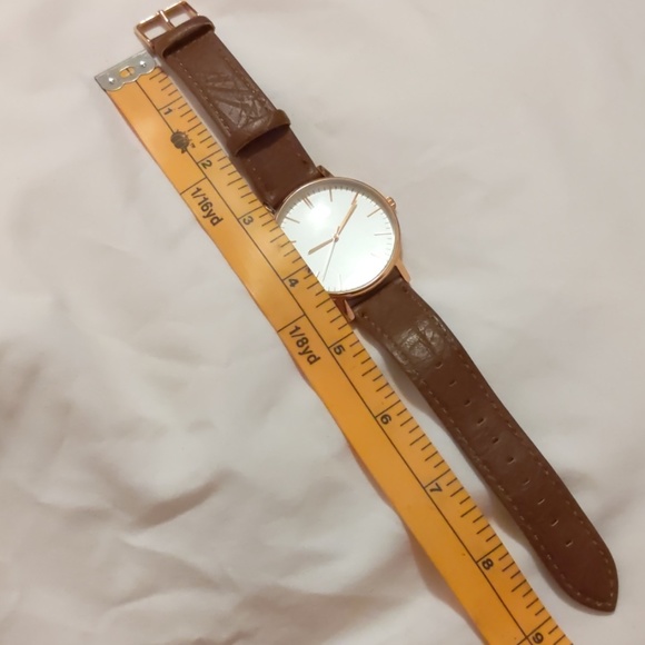 Watch - Picture 5 of 5